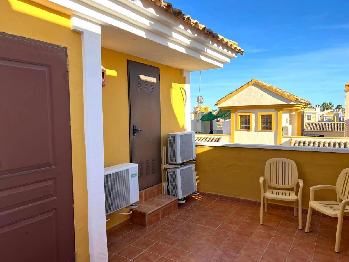 Casa Rodasa - 2 Bedrooms, Roof Terrace, Airco, Front-Terrace, Back-Patio, Communal Pool, Etc Экстерьер фото