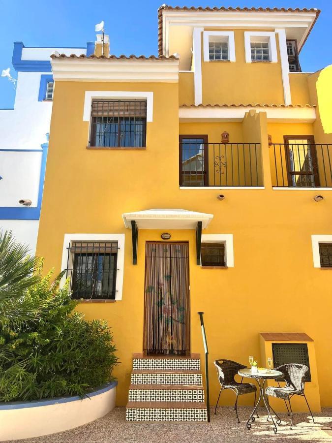 Casa Rodasa - 2 Bedrooms, Roof Terrace, Airco, Front-Terrace, Back-Patio, Communal Pool, Etc Экстерьер фото