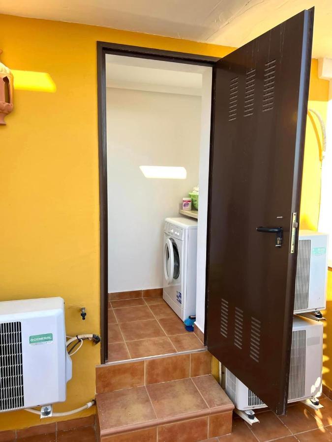 Casa Rodasa - 2 Bedrooms, Roof Terrace, Airco, Front-Terrace, Back-Patio, Communal Pool, Etc Экстерьер фото