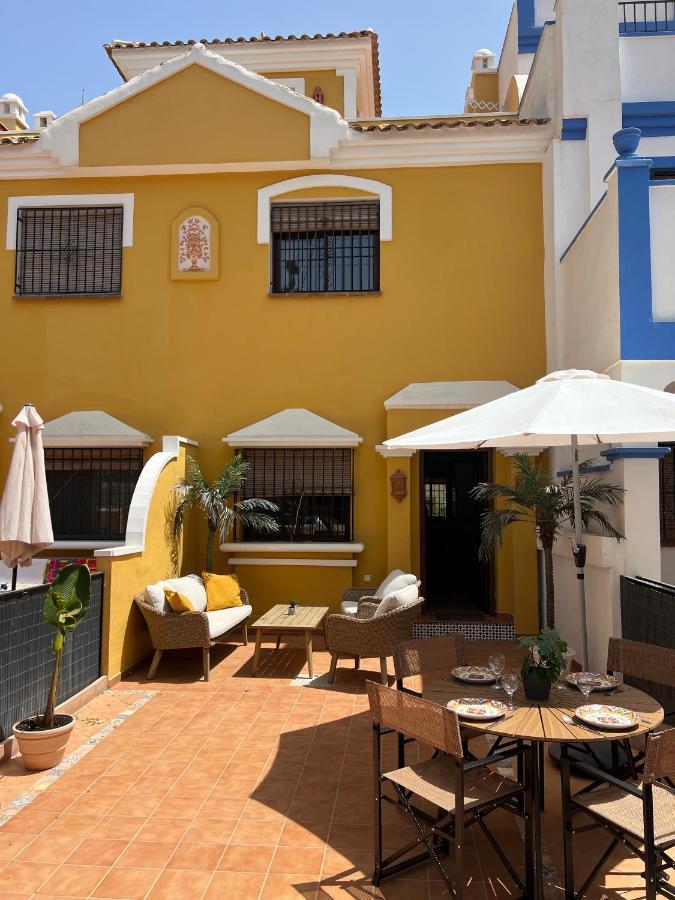 Casa Rodasa - 2 Bedrooms, Roof Terrace, Airco, Front-Terrace, Back-Patio, Communal Pool, Etc Экстерьер фото